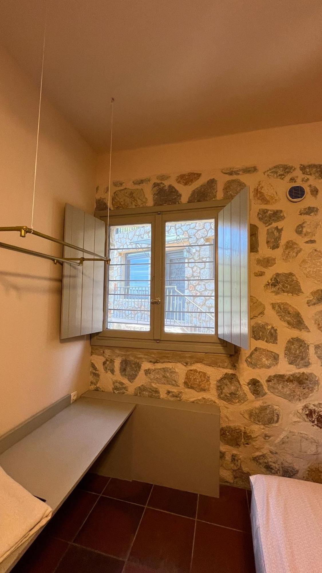 Apartment Eternia Katakalion