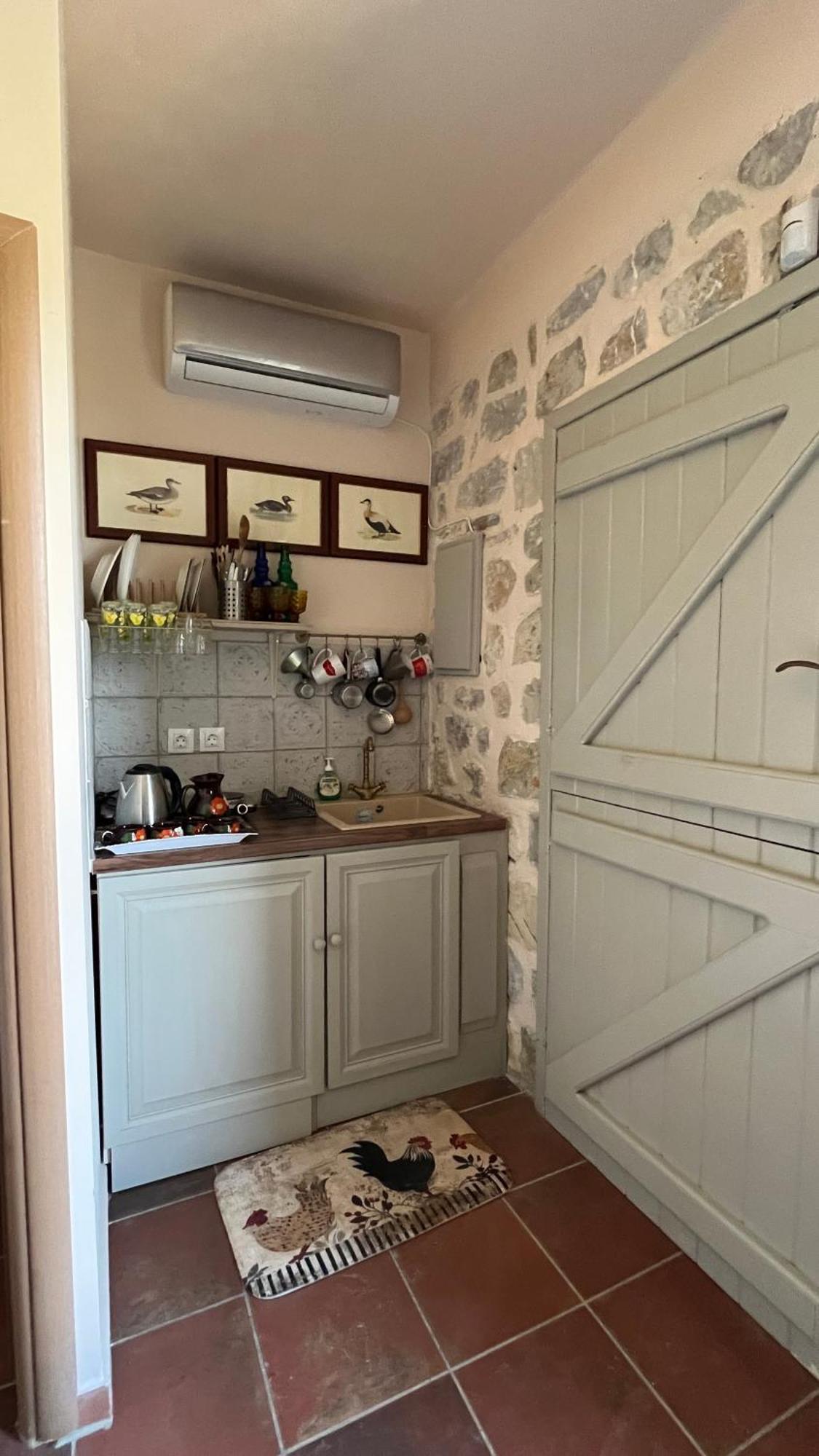 Eternia Appartement Katakálion